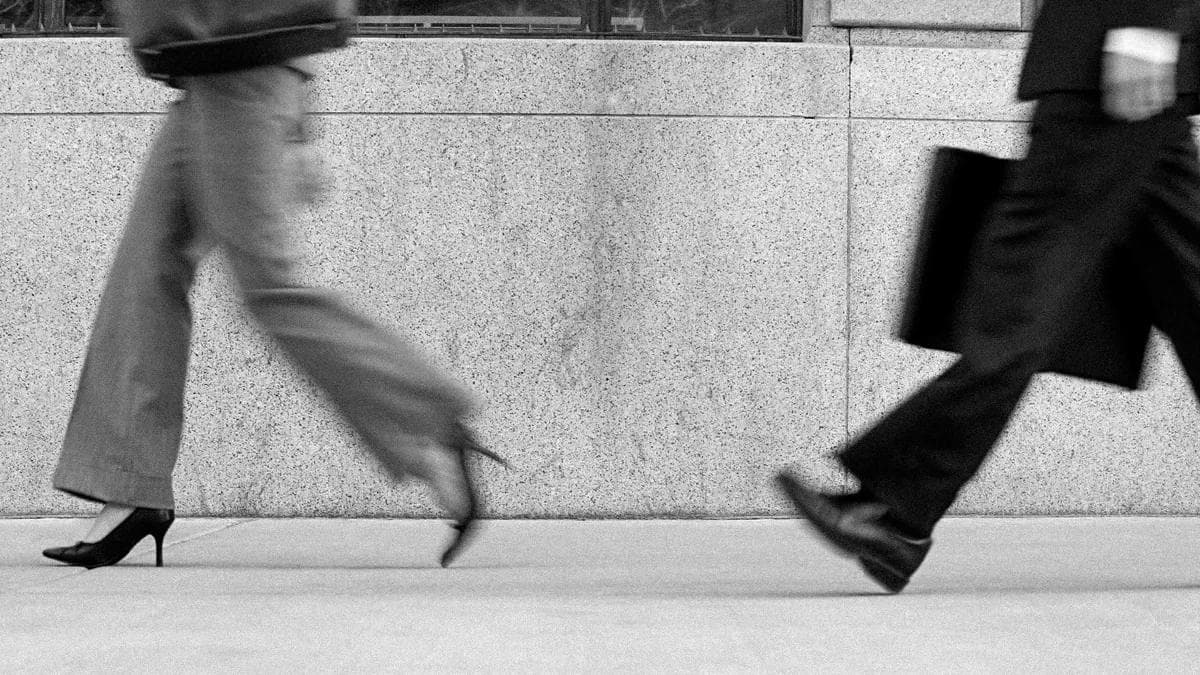 Mental Health Tips for Working Professionals in India: Surviving the Hustle